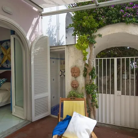 Sleeps 4 Air Con Wifi Conca dei Marini