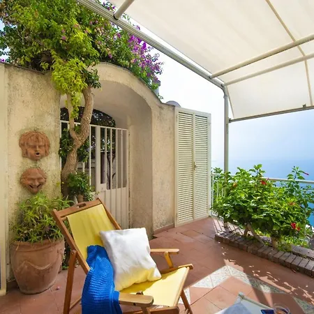 Sleeps 4 Air Con Wifi Apartmán